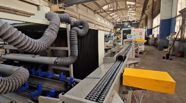 白俄SZ-150机锯切去毛刺