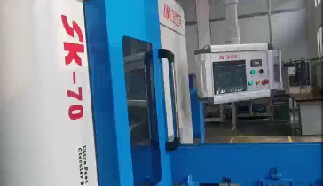 新维空心管锯切双头倒角码垛视频